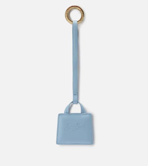 Bag charm in pelle liscia azzurro con logo impresso